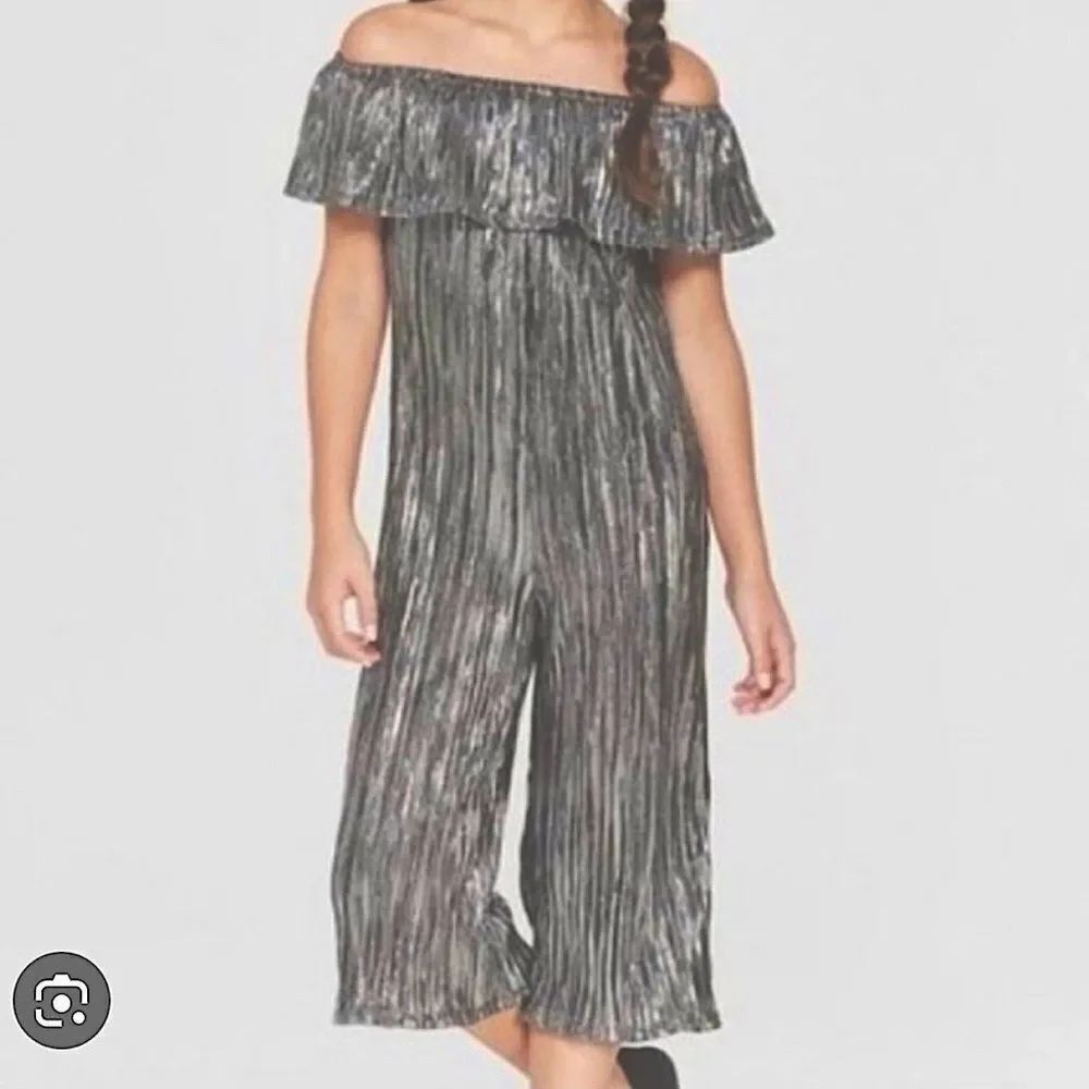 Art Class Shiny Silver stretchy Jumpsuit ruffle off Shoulder wide leg formal 7-8